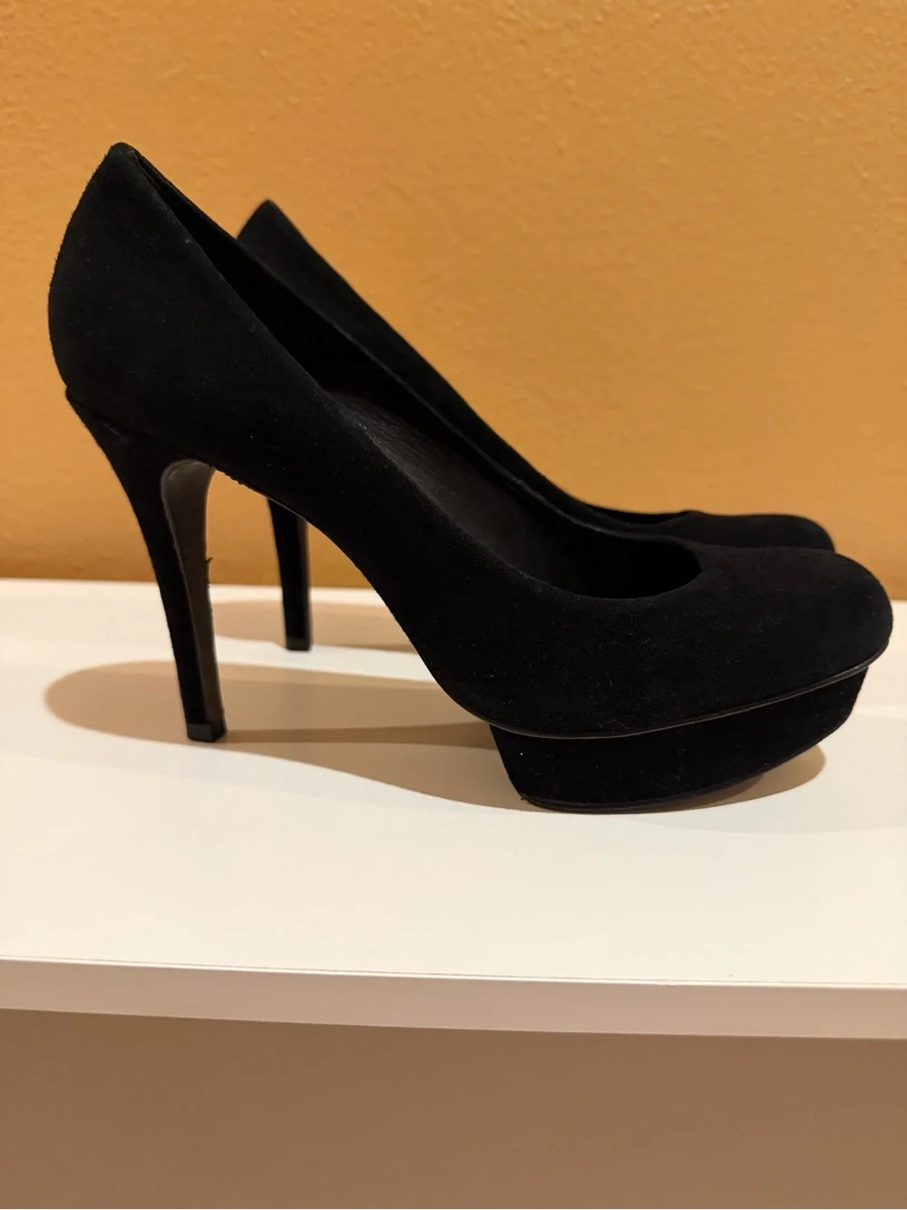 Tory Burch Black Suede Platform Pumps